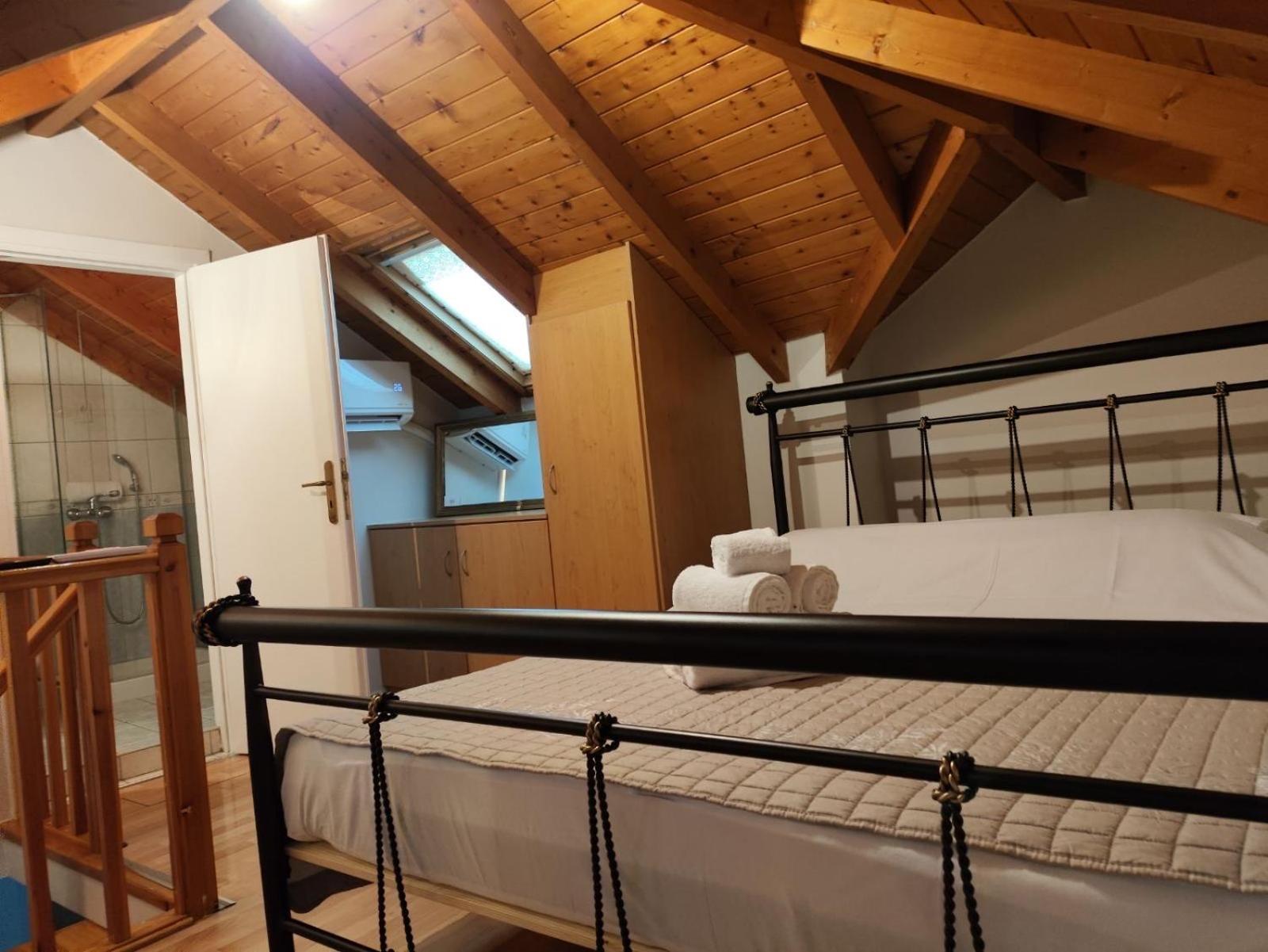 Οι Φωλίτσες Lägenhet Nafpaktos Exteriör bild