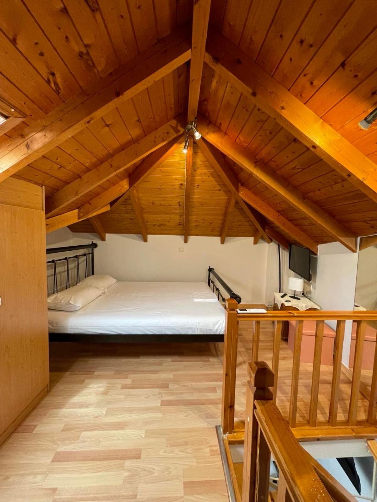 Οι Φωλίτσες Lägenhet Nafpaktos Exteriör bild